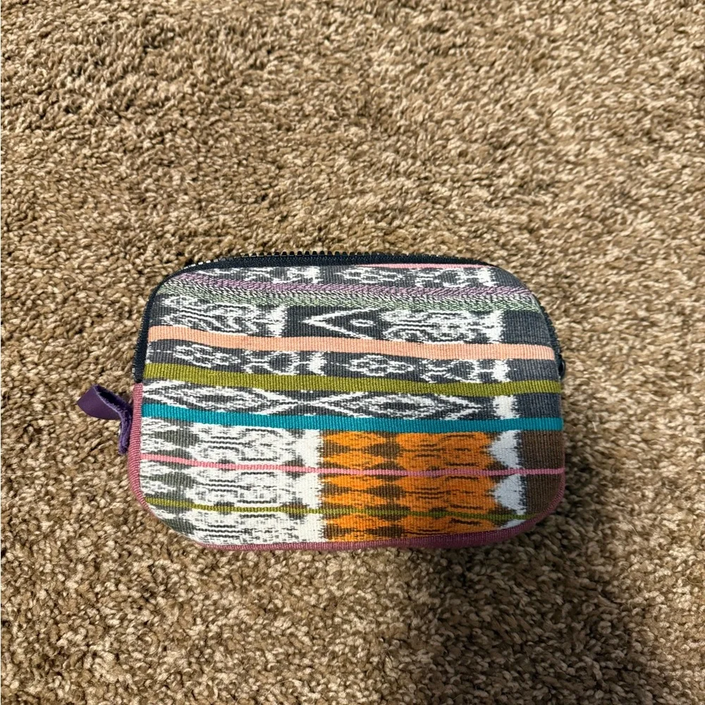 Colorful Patterned Women's Pouch - Picture 1 of 3